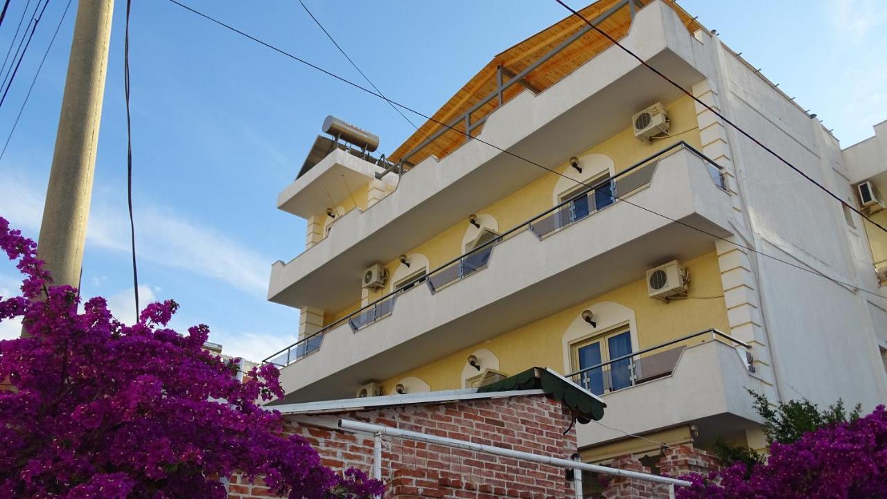 Hotel Arsenal Ксамил Экстерьер фото