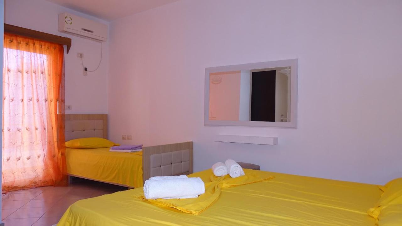 Hotel Arsenal Ксамил Экстерьер фото