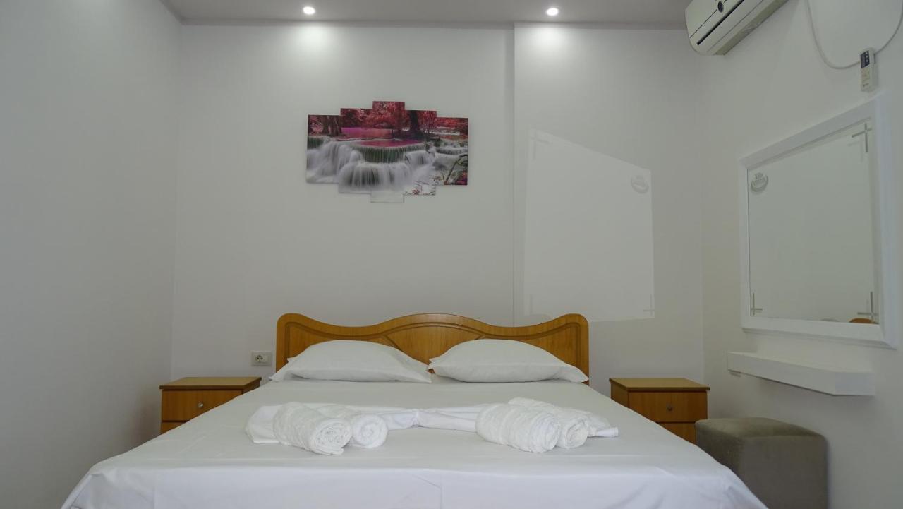 Hotel Arsenal Ксамил Экстерьер фото